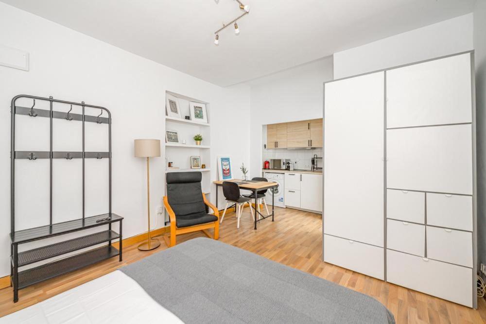 Alojamiento Cerca Del Wizink Y Las Ventas Appartement *